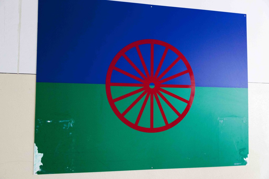 Roma Fahne / Roma Flag - soscheescho