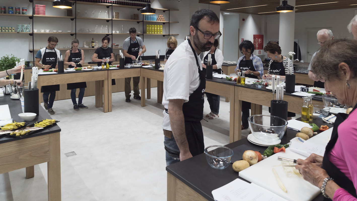 baskischer Kochkurs der San Sebastian Food Kochschule in San Sebastian, Foto: Robert B. Fishman, 3.6.2015